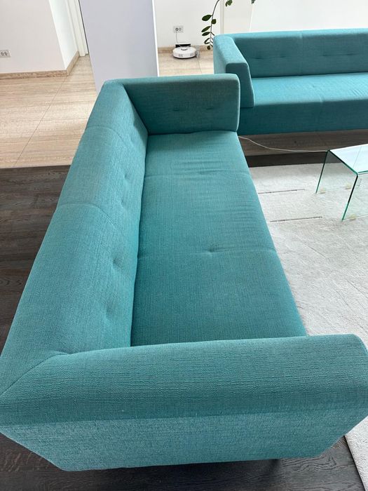 Canapea BoConcept 3 locuri – stare foarte bună, design modern