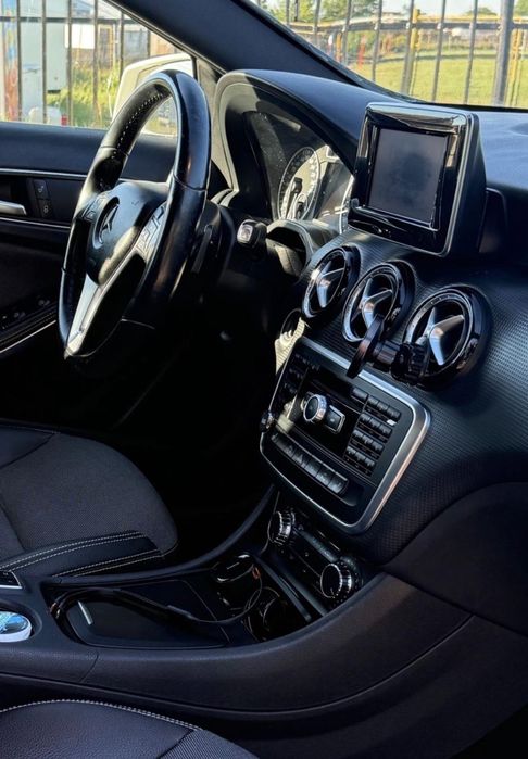 MERCEDES-BENZ A-Class 2014 — imagine 4