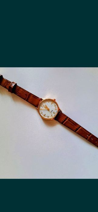 Золотые часы Яшма