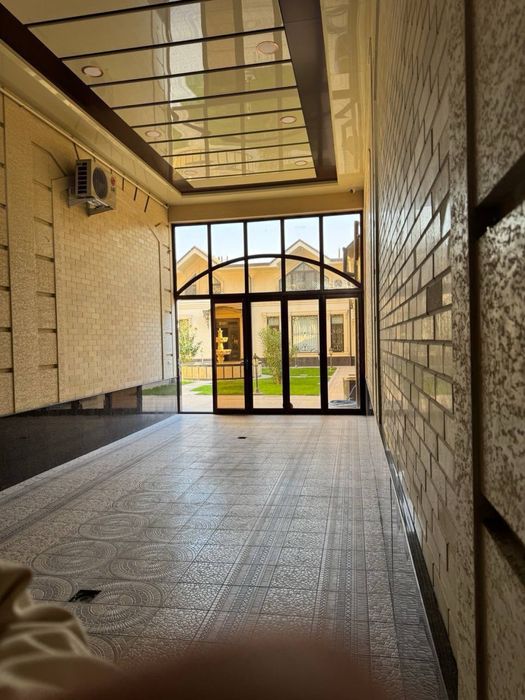 Ул. Саламатина Дом 1000 м2