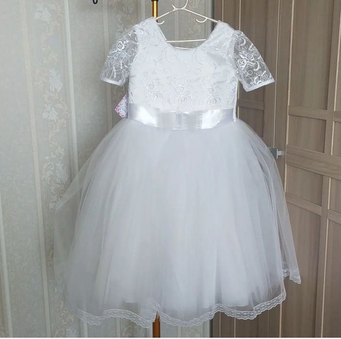 Детские бальные платья