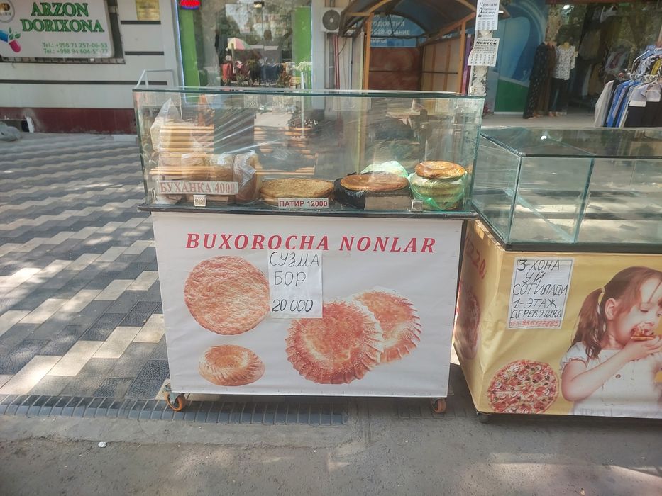 Vitrina stollar mustahkam