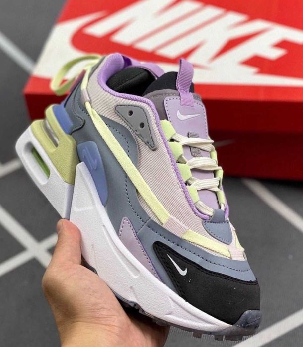 Нови дамски маратонки Nike Air Furyosa налични 37,38,39 размер