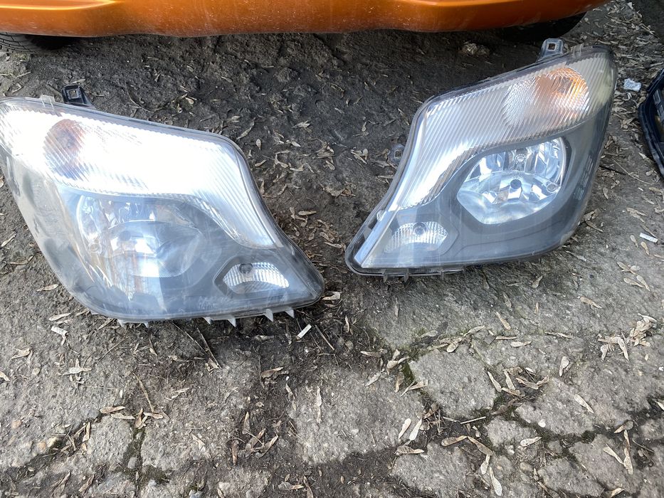 Far Mercedes sprinter 2 W906 facelift 2014 - 2019 stanga dreapta