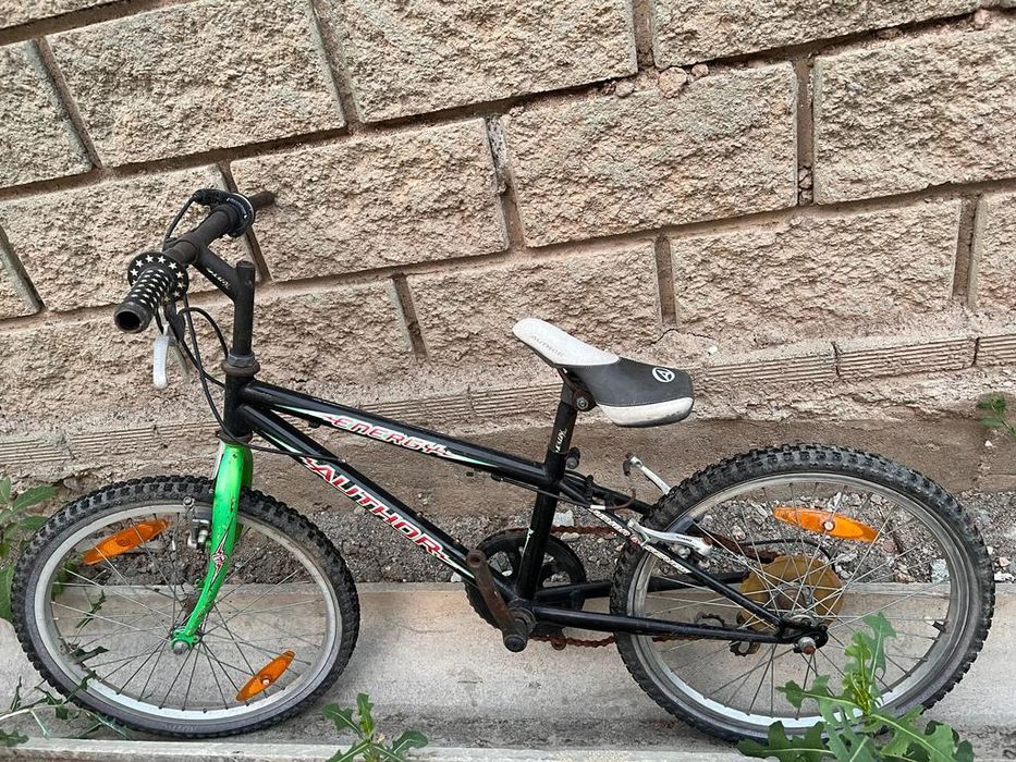 Велосипед и самокаты за 8000