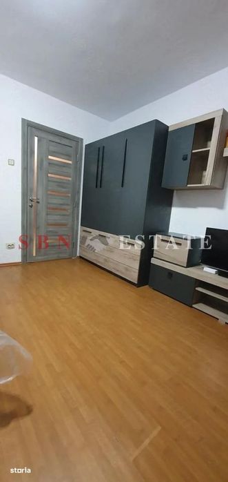 Garsoniera| Titan | Metrou | Renovat