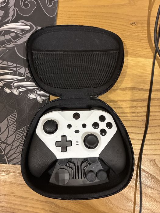 Xbox elite controller 2