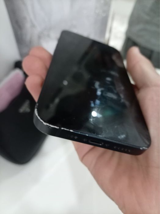 Iphone 13 128гб.