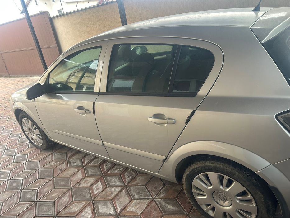 Vand opel astra h 1.6 i