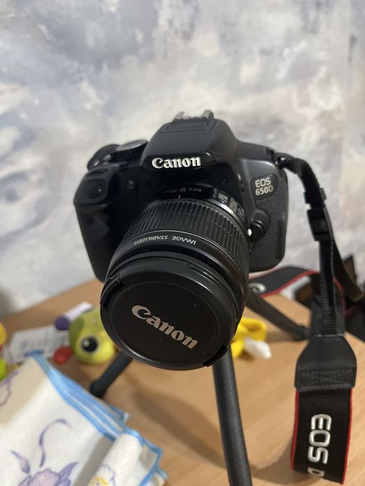 Canon 650D в отличном состояний