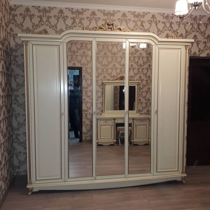 Шкаф(шифонер) качественный