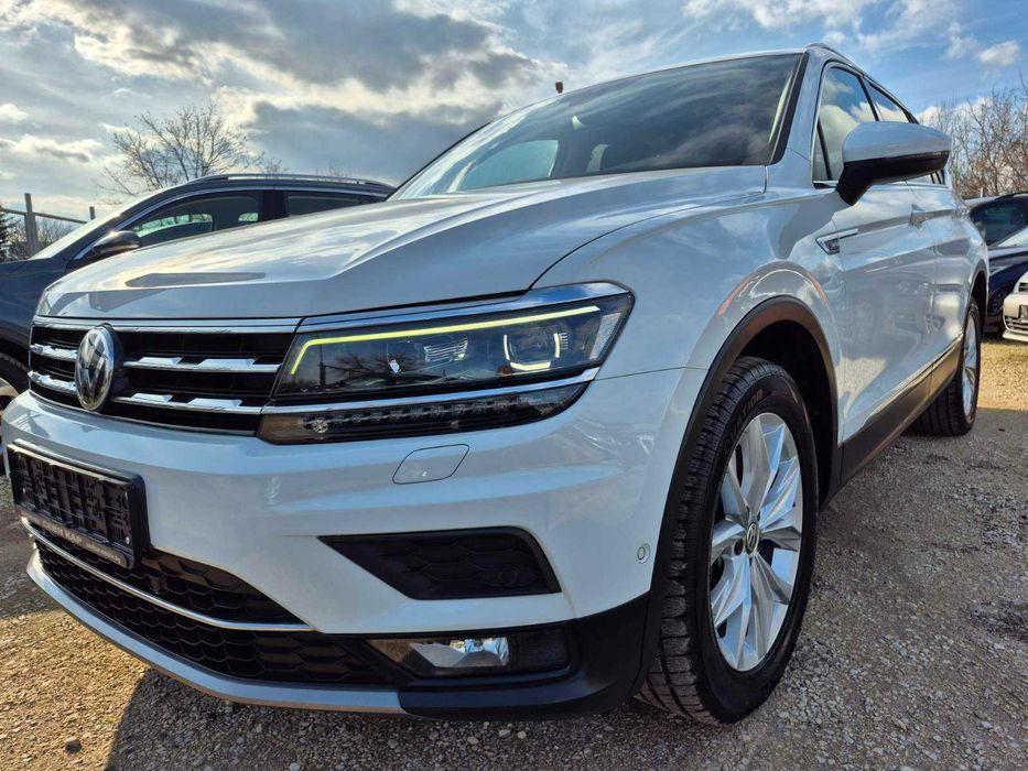 VW Tiguan Allspace 2.0 TDI 4x4 ,Virtual ,Distronic , Keyless DSG 150 к.с 2018 реални километри