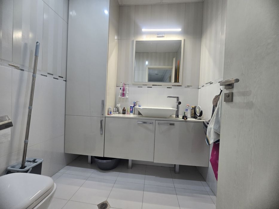 Продава се Тристаен апартамент в Бургас, Славейков - 98 кв.м за 1888 €/кв.м - Снимка #8