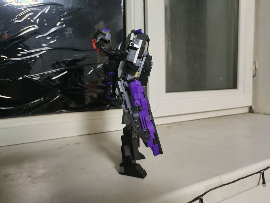 Тв титан из Лего