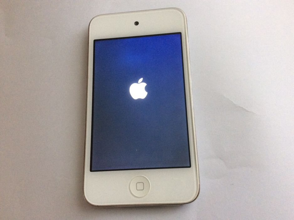 iPod gen 4 A1367 8 Gb impecabil