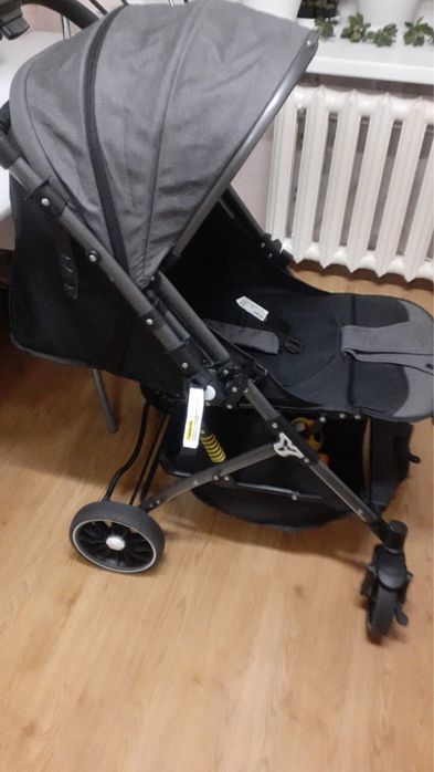 Коляска прогулочная 0-24