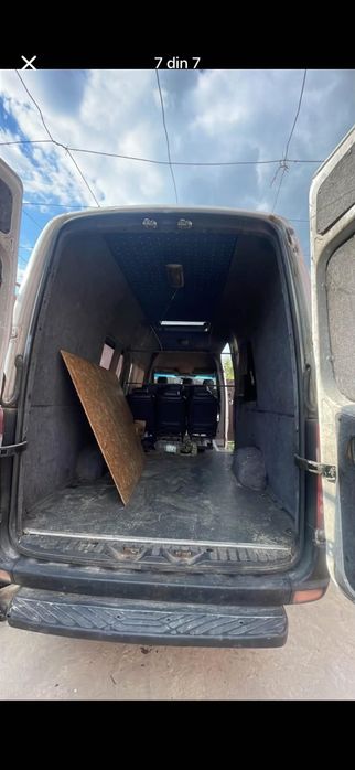 Mercedes sprinter 8+1