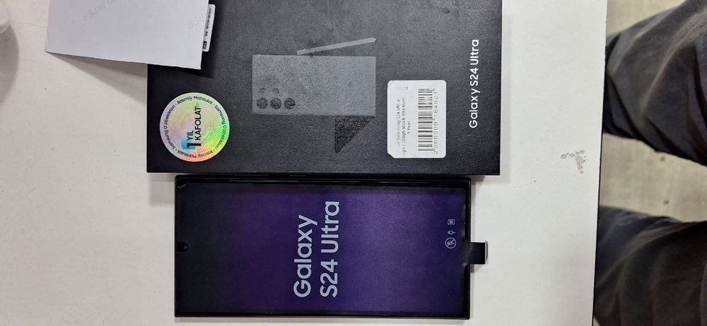 Samsung S24 Ultra (black 256)