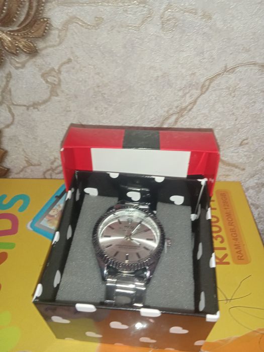 Soat hali yangi ishlatilmagan