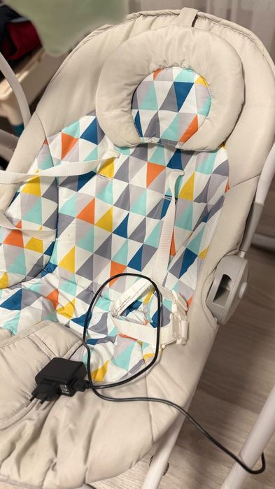 Продам детскую качелю