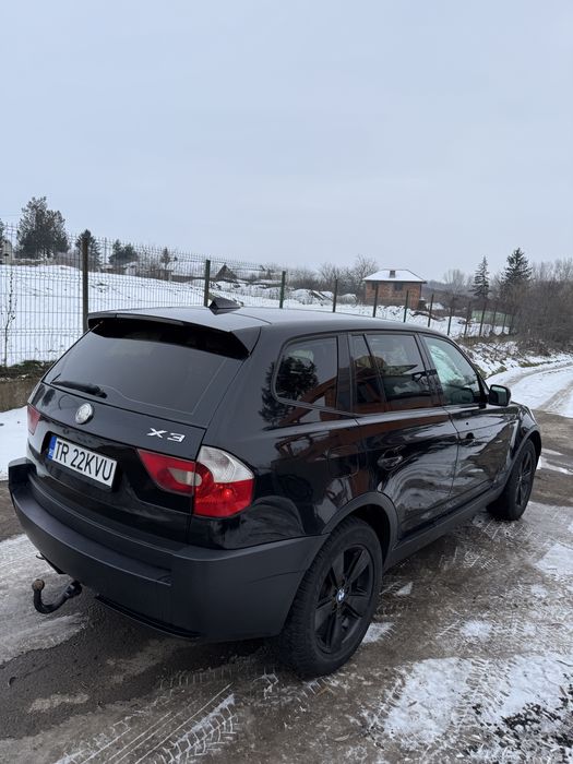 BMW X3 2.0  150cp
