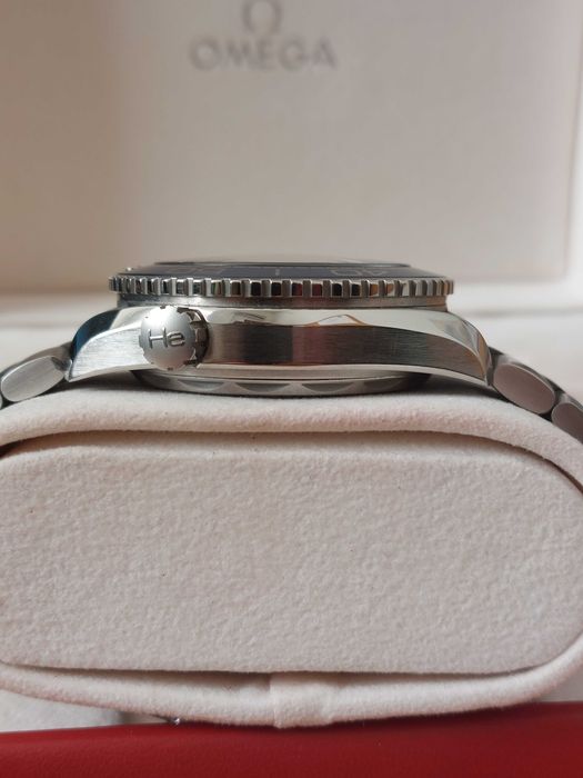 OMEGA Seamaster Planet Ocean Master Co-Axial Diver 44 mm