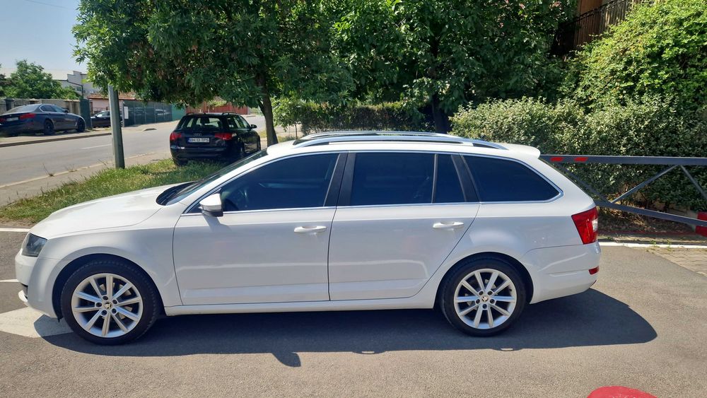 Skoda Octavia 2014 2.0tdi 150cp E6 full extra...7490e neg