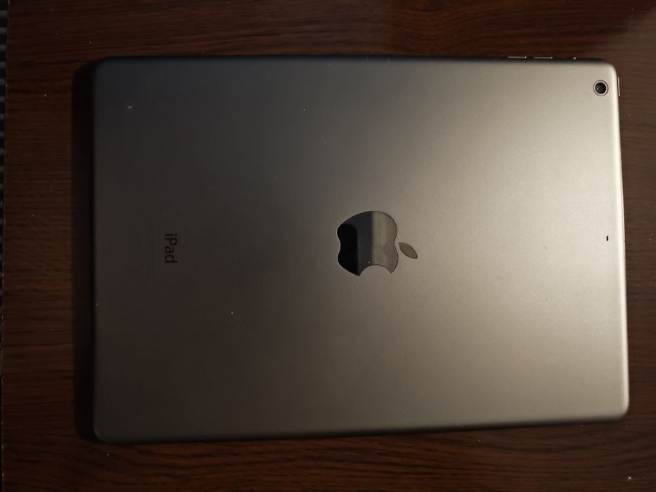 Apple iPad Air prima generație