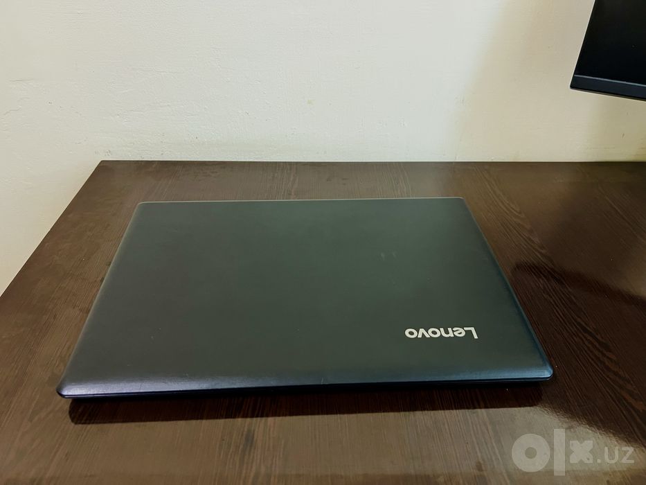 Lenovo noutbuk sotiladi