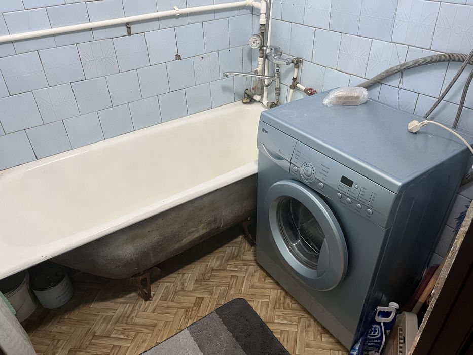 Сдам 2 ком кв на длительный срок