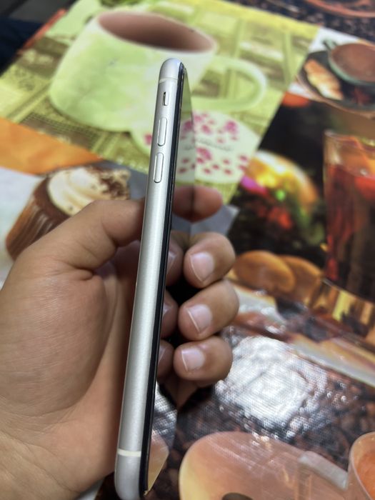 Iphone xr xolati yaxshi