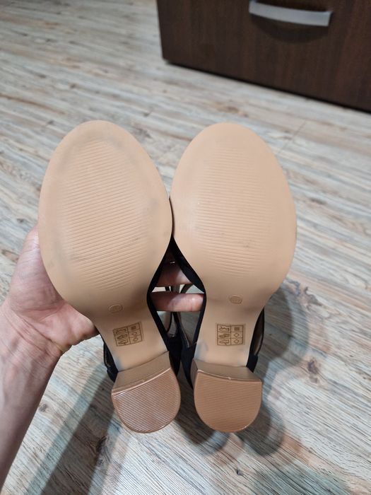 Sandale negre boho