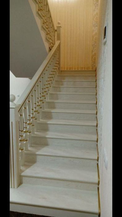 Buyurtma asosida MDF va shponli zinalar