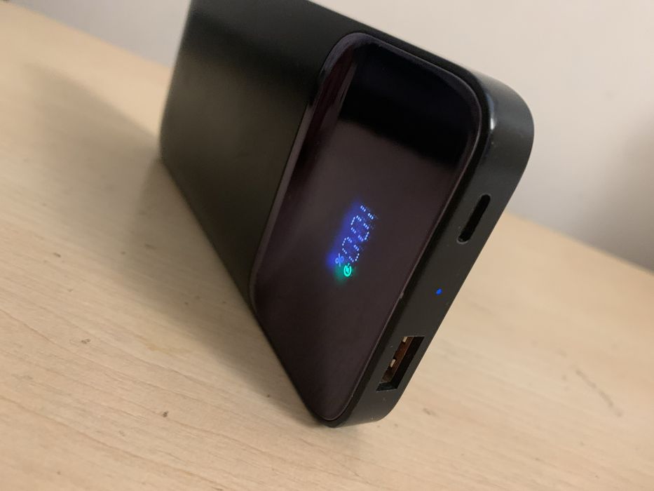 Повербанк 10000