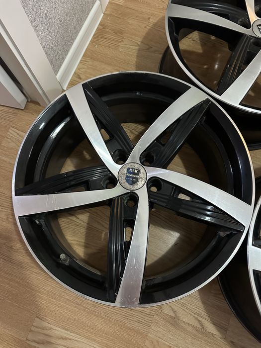 Продам диски R18 5*105