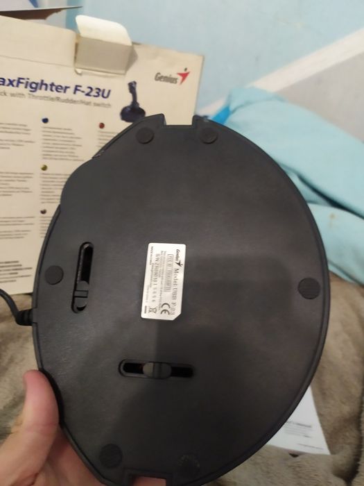 Продам игровой джойстик