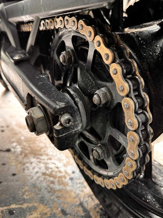 BMW F900R - schimb cu scuter + diferenta