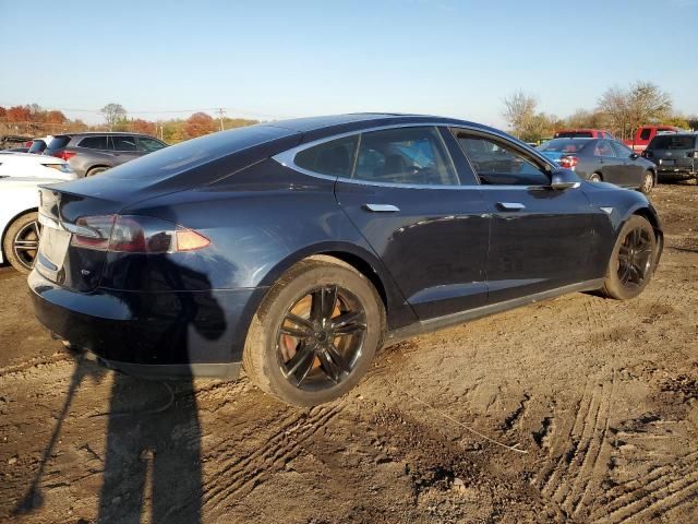 Tesla s 2014 г.в.