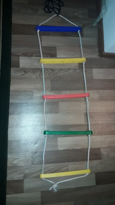 Лестница детская пластмассова