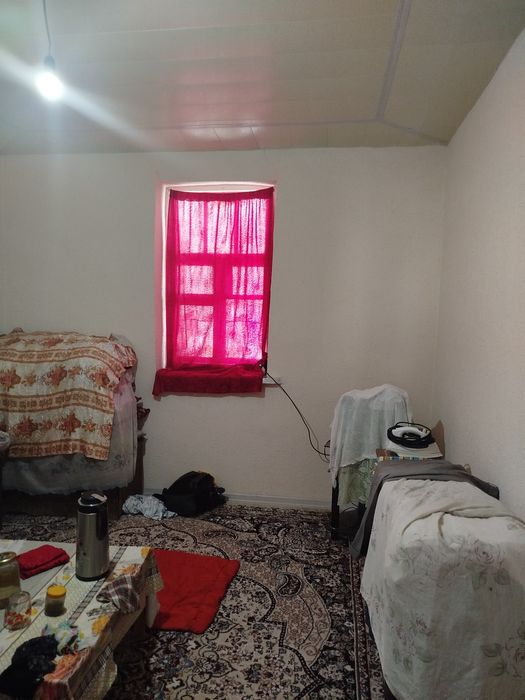 Уй 8хона сотилади