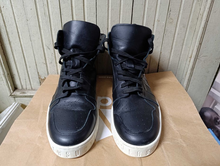 ''Versus Versace''оригинални мъжки кожени сникърси 45 номер