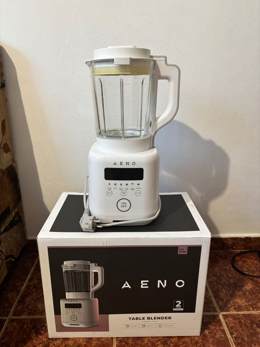 Кухненски Блендер AENO