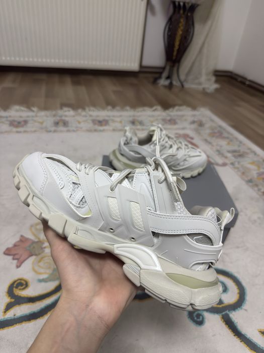 Balenciaga Track NOI