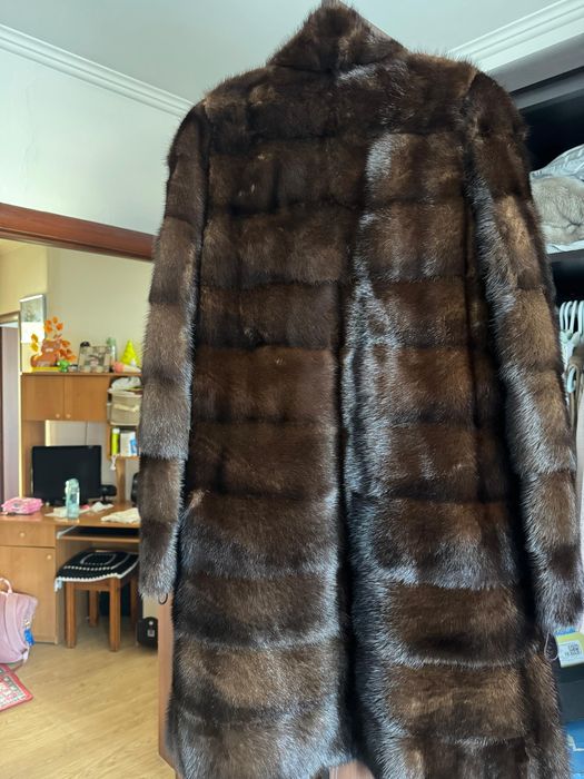 Продам норковую шубу