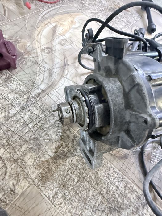 Тойота запчасти тремблеры