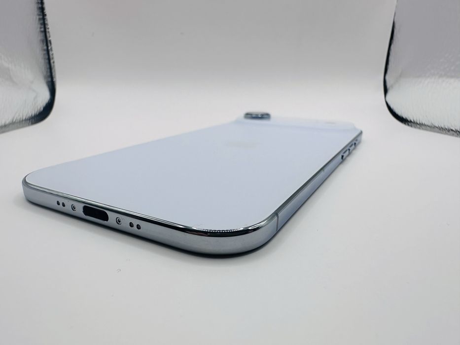 *Нов* Apple iPhone 17 Air 256 GB Sky Blue Unlocked