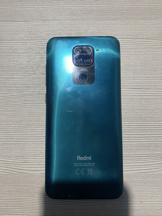 Телефон Xiaomi Redmi Note 9