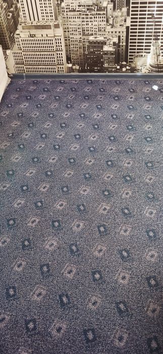 Продам ковролин б/у, размер (м) 3×3