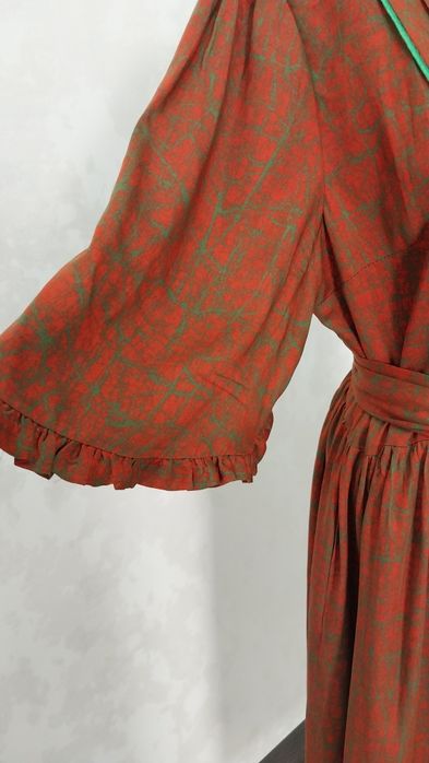 48р.көйлек сатылады