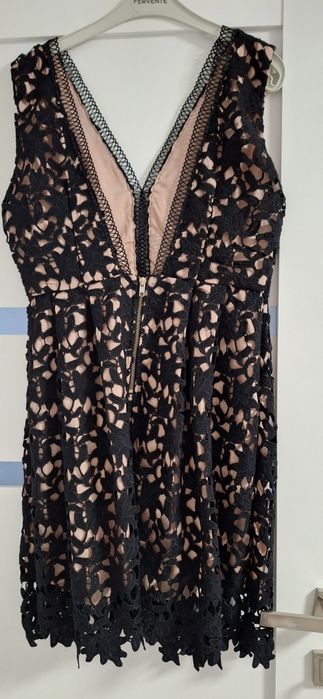 Rochie eleganta în stare bună